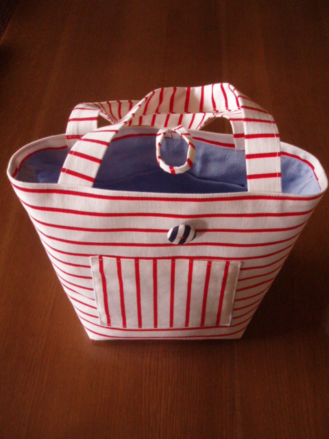 トートバッグ くるみボタン: ハンドメイド petite toile